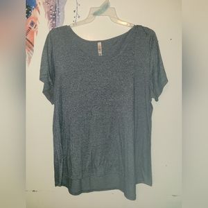 LulaRoe tee Plus size 3x